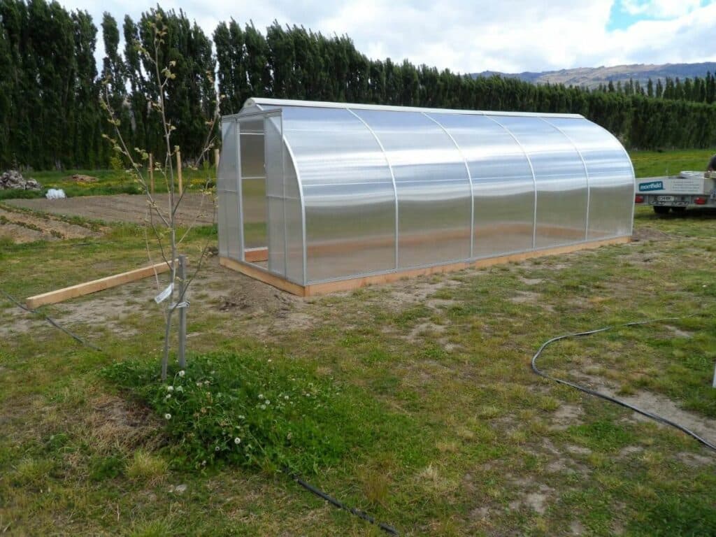 Morrifield twin wall tunnel houses Supreme Plastic Roofing Ltd